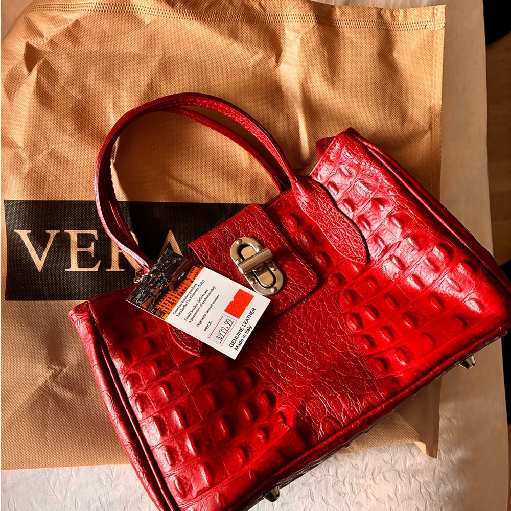 Vera Pelle Red Croc-Embossed Top-Handle Bag